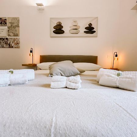 דירות פיזה Centro Storico Spina White House מראה חיצוני תמונה